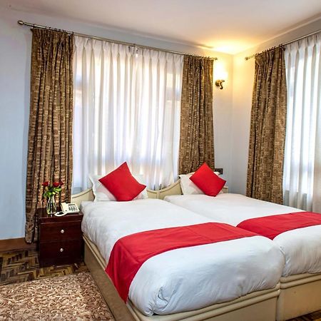 Hotel Bnb Mhepi Kathmandu Exteriör bild