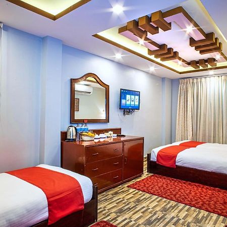Hotel Bnb Mhepi Kathmandu Exteriör bild