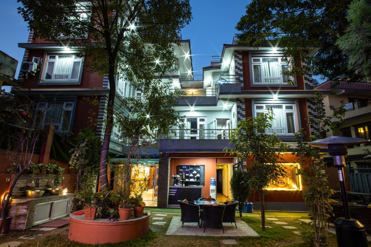 Hotel Bnb Mhepi Kathmandu Exteriör bild