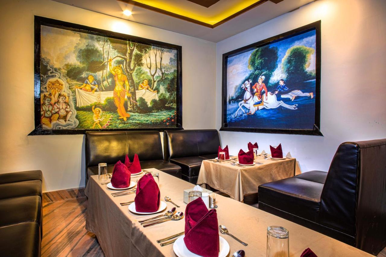 Hotel Bnb Mhepi Kathmandu Exteriör bild